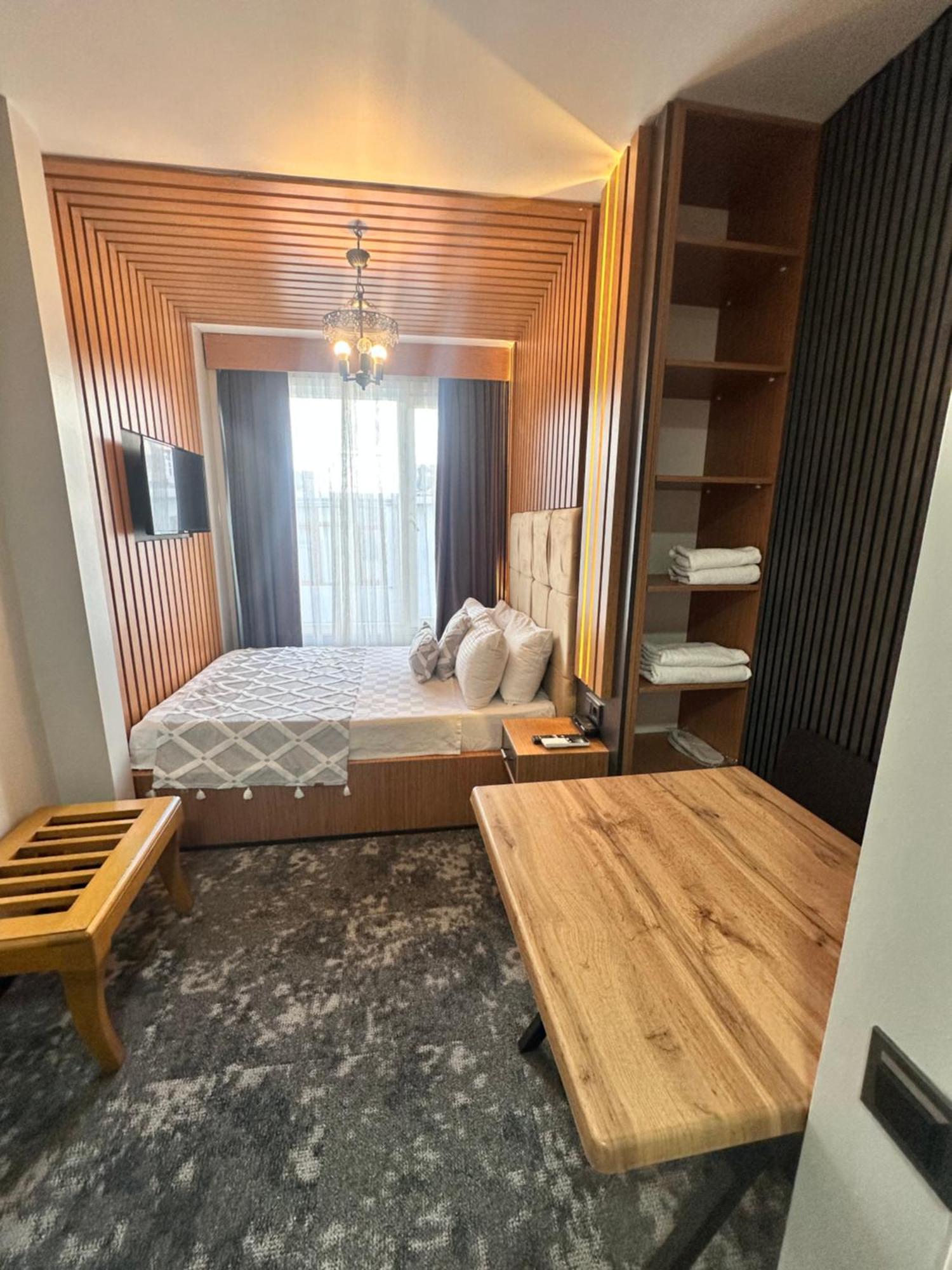 Taksim Cetinkaya Suite อิสตันบูล ภายนอก รูปภาพ